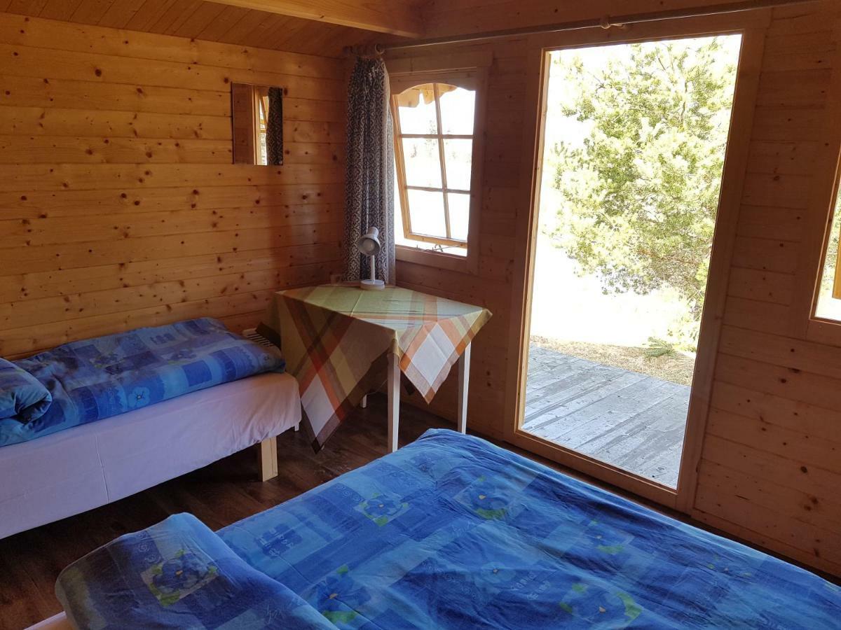Soomaa Water Camp Hotel Joesuu  Ngoại thất bức ảnh