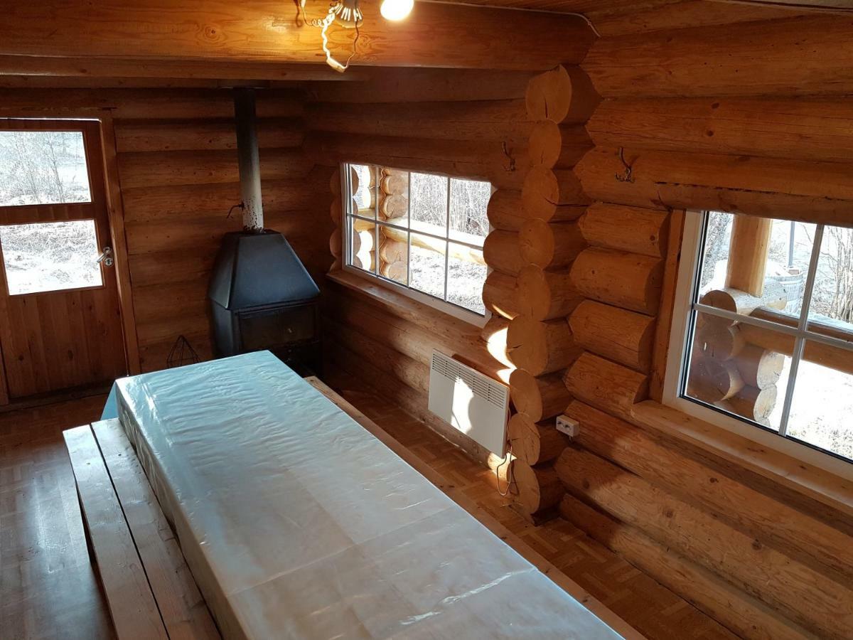 Soomaa Water Camp Hotel Joesuu  Ngoại thất bức ảnh