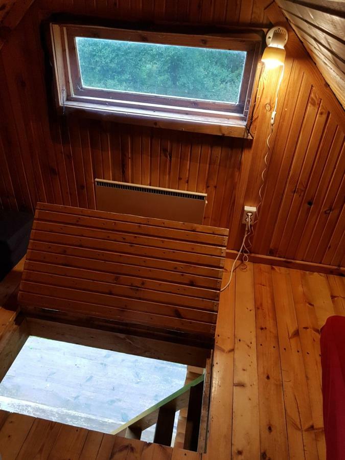 Soomaa Water Camp Hotel Joesuu  Ngoại thất bức ảnh
